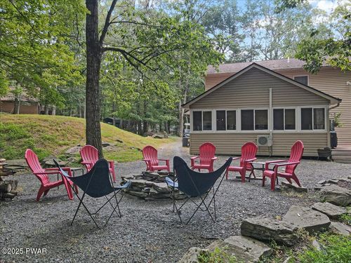 5 Pumphouse Rd, Lakeville, PA, 18438-3016 | Card Image