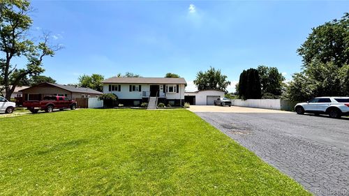 20385 Empire St, Taylor, MI, 48180-4340 | Card Image