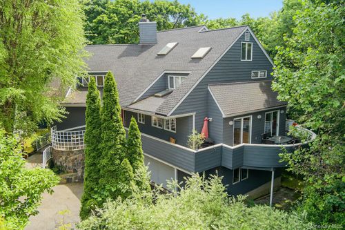 28 Sycamore Ln, Irvington, NY, 10533-1918 | Card Image