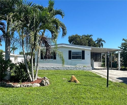 251 Pine Key Ln, NAPLES, FL, 34114-8474 | Card Image