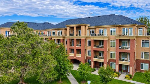 7101-14 Hemlock Cres Sw, Calgary, AB, T3C2Z1 | Card Image