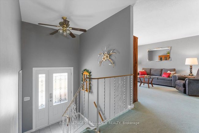 197 Chatterton Valley Cres, House other with 3 bedrooms, 2 bathrooms and 6 parking in Foxboro ON | Image 8