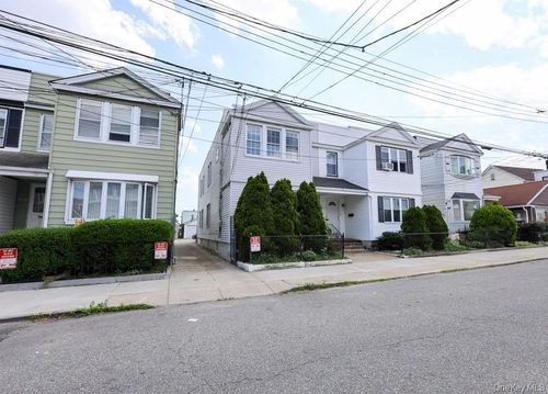 10416 Rosita Rd, Ozone Park, NY, 11417-2625 | Card Image