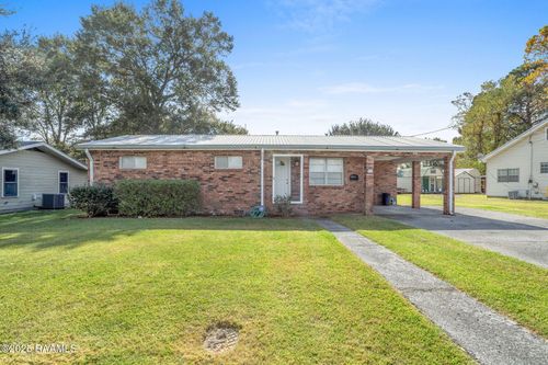 911 E Nezpique St, Jennings, LA, 70546-6017 | Card Image