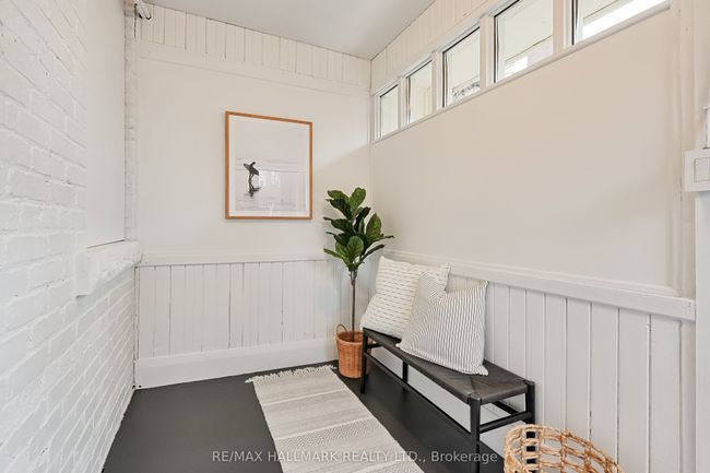333 Sackville St, House attached with 3 bedrooms, 2 bathrooms and null parking in Toronto ON | Image 17
