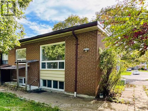 bsmt-69 Roywood Dr, North York, ON, M3A2C9 | Card Image