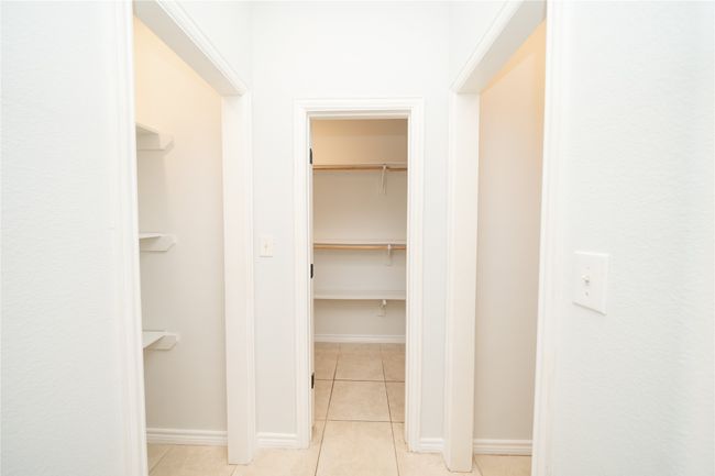305 E Fogg St, House other with 3 bedrooms, 2 bathrooms and null parking in Fort Worth TX | Image 16
