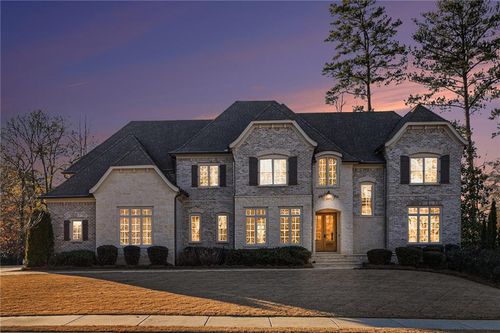 3862 Stratford Park Drive Ne, Atlanta, GA, 30342 | Card Image