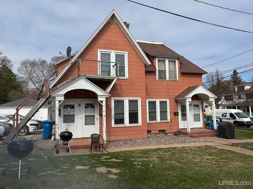 323-325 N Front Street, Marquette, MI, 49855 | Card Image
