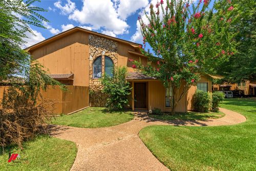 3455 Bayou Crossing Dr, Shreveport, LA, 71105-2527 | Card Image