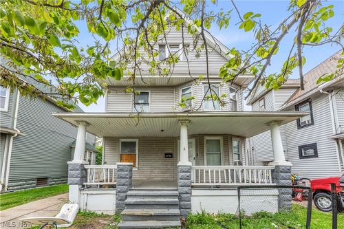 3098 W 101st St, Cleveland, OH, 44111-1835 | Card Image