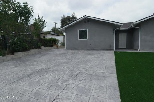 c-936 Calle Pensamiento, Thousand Oaks, CA, 91360 | Card Image