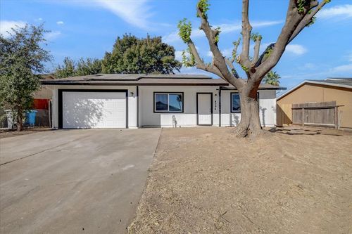 4396 Martel Dr, Olivehurst, CA, 95961-7556 | Card Image