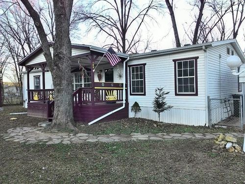 182 Ashland Dr, Branson, MO, 65616-8221 | Card Image