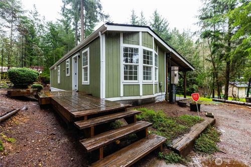 100 E Kilmarnock Rd, Shelton, WA, 98584-9624 | Card Image