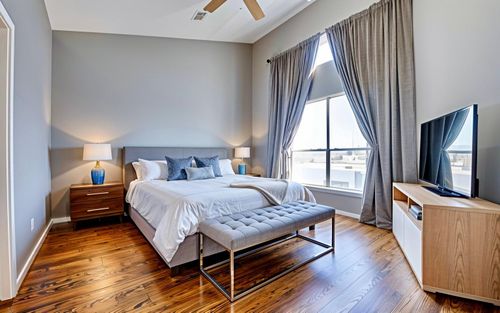 3050 Commerce St, Houston, TX, 77003-1636 | Card Image