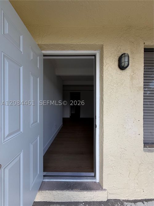 810-1005 S Flagler Ave, Pompano Beach, FL, 33060-8655 | Card Image