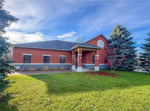 2080 Cranebrook Dr, Auburn, NY, 13021 | Card Image