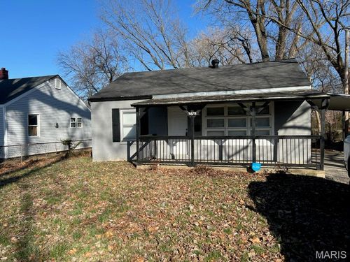 3678 Elsa Ave, Saint Ann, MO, 63074-2012 | Card Image