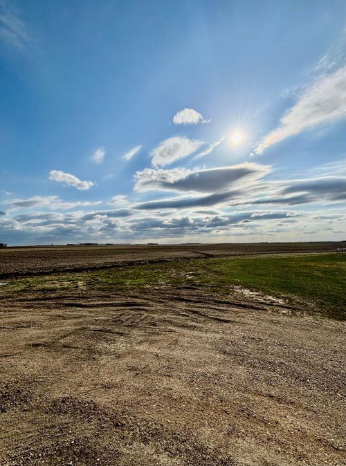 1102 9th Ave Sw, Pipestone, MN, 56164 | Card Image