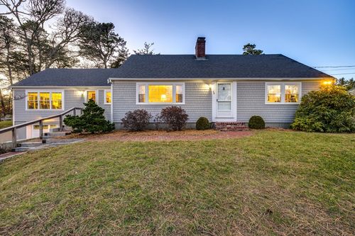 38 Rainbow Way, Harwich, MA, 02645-2908 | Card Image