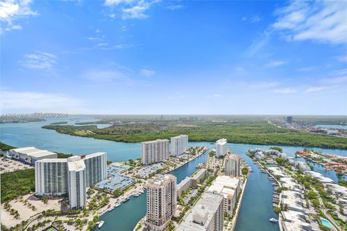 4305-16001 Collins Ave, Sunny Isles Beach, FL, 33160-5511 | Card Image