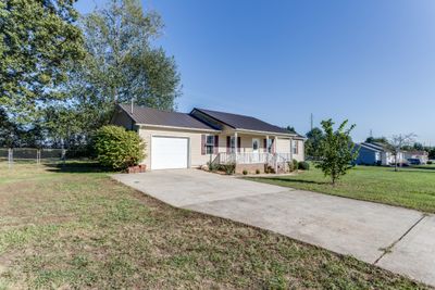 Side view w/concrete driveway | Image 3