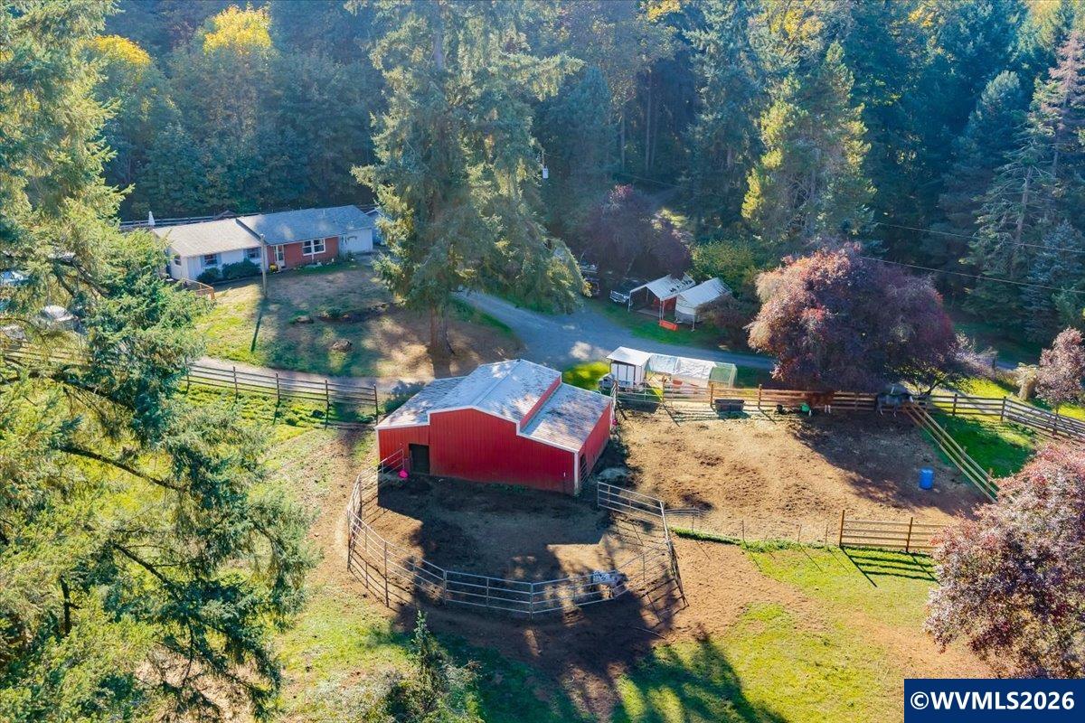 41180 Port Dr, For Sale in Sweet Home - eXp Realty