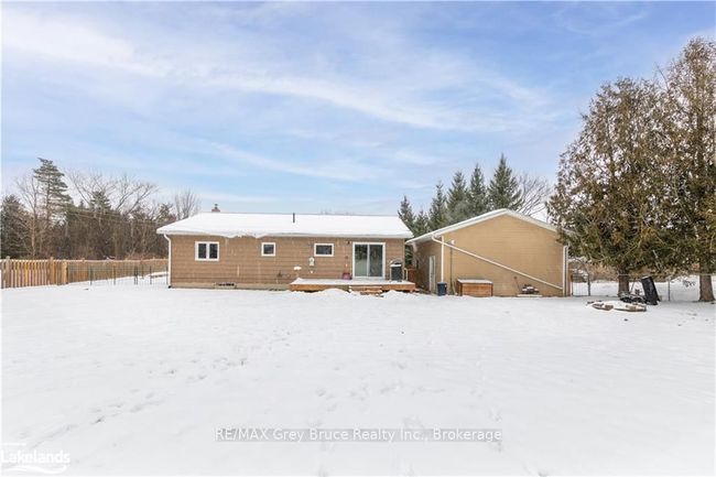 822797 Sideroad 1, House other with 3 bedrooms, 2 bathrooms and 6 parking in Chatsworth ON | Image 30