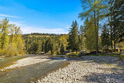 61 Heron Dr, Cle Elum, WA, 98922-8511 | Card Image