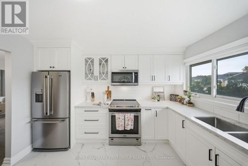 16-1958 Rosefield Rd, Pickering, ON, L1V3A9 | Card Image