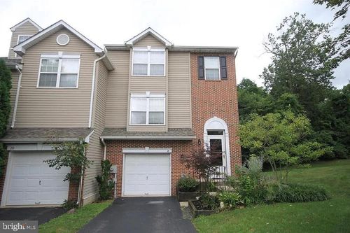 18 Penmore Pl, COLLEGEVILLE, PA, 19426-3983 | Card Image