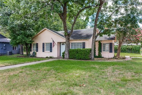 600 Schieme St, River Oaks, TX, 76114-3325 | Card Image