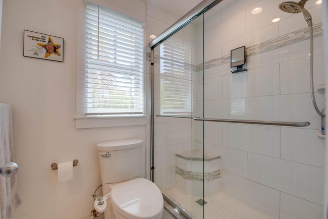 Main Bath | Image 19