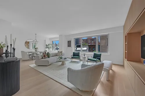 5d-200 E 62nd St, New York, NY, 10065-8327 | Card Image