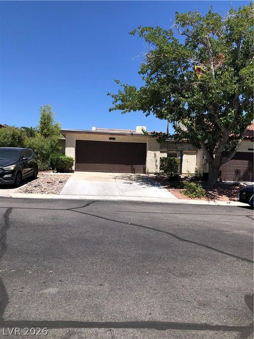3066 Conquista Ct, Las Vegas, NV, 89121-3864 | Card Image