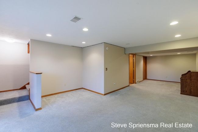 7392 Boulder Bluff, Jenison-52 | Image 27