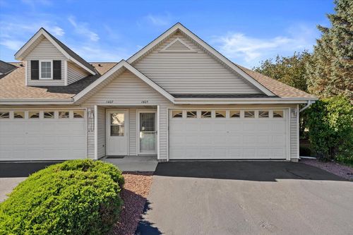 1405 Watercress Circle, West Bend, WI, 53095 | Card Image