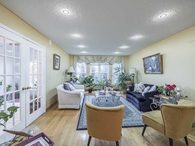 2 Colonel Bertram Rd, House other with 5 bedrooms, 5 bathrooms and 6 parking in Brampton ON | Image 7