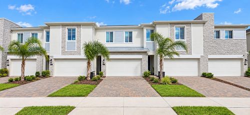 161 Nine Iron Dr, DAVENPORT, FL, 33896-8047 | Card Image