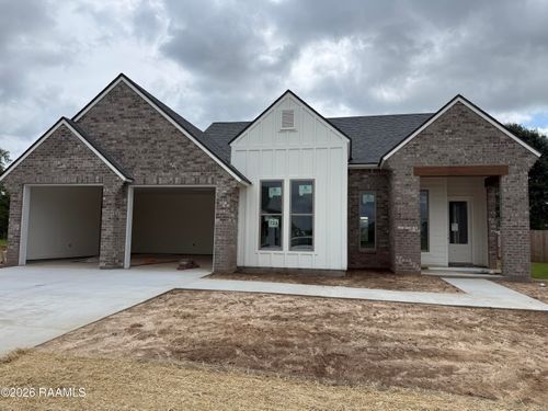 721 Whispering Meadows Rd, Broussard, LA, 70518-7951 | Card Image