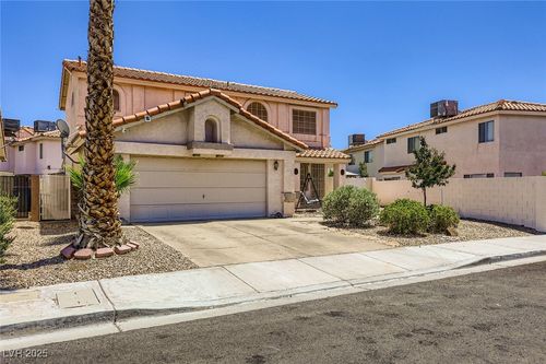 982 Flapjack Dr, Henderson, NV, 89014-3027 | Card Image