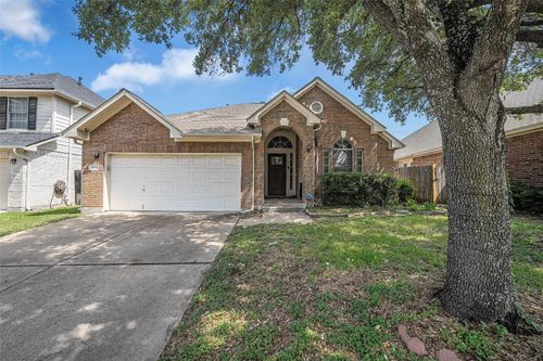 1804 Montana Sky Dr, Austin, TX, 78727-6368 | Card Image