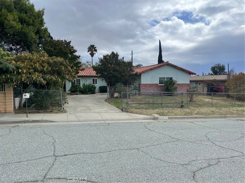 1106 N Durward St, Banning, CA, 92220-2502 | Card Image