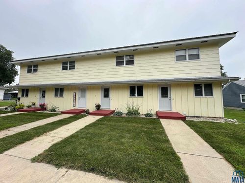 616 Willow St, Aurelia, IA, 51005-7867 | Card Image