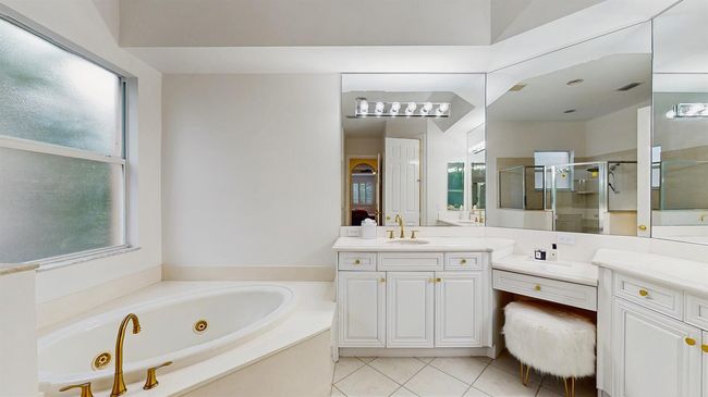 544 Edgebrook Ln, House other with 4 bedrooms, 5 bathrooms and null parking in Royal Palm Beach FL | Image 22