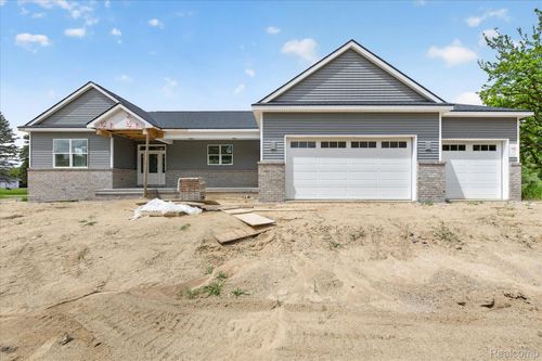 3297 Oak Grove Rd, Howell, MI, 48855-9379 | Card Image