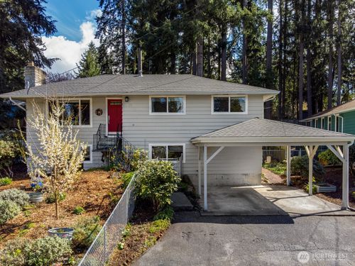 22803 66th Ave W, Mountlake Terrace, WA, 98043-2401 | Card Image