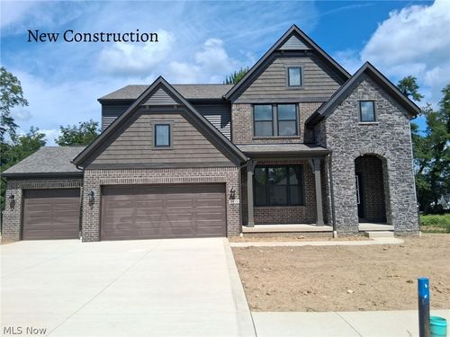 3775 Overlook Ct, Akron, OH, 44333-9212 | Card Image