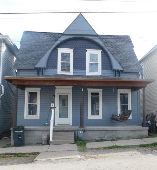 138 W Elm St, Waynsbrg/Frankln Twp, PA, 15370 | Card Image